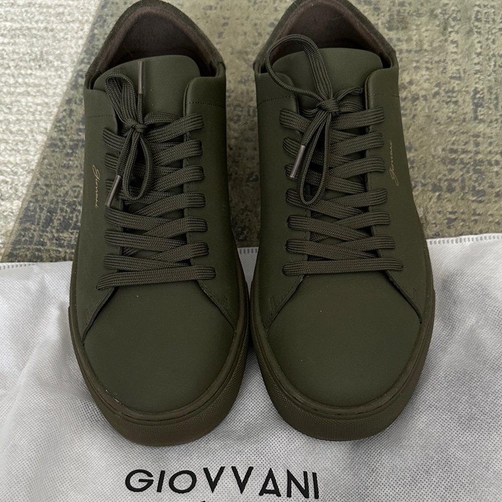 Men Forest Green Sneakers